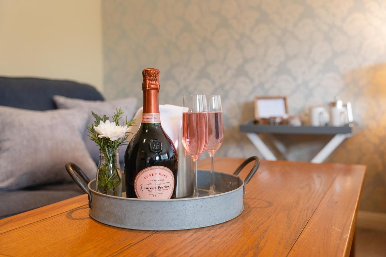 Fox And Hounds Llancarfan 4* Barry